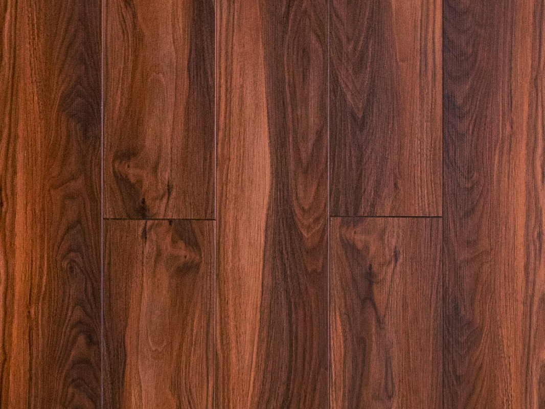 SPC ламинат Орех Ясава 118 (1200*182*4 мм) — купить в Екатеринбурге