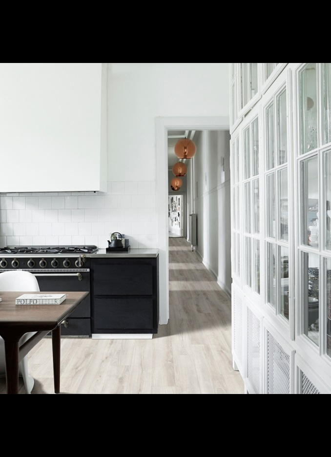 Замковая ПВХ плитка Shelby Oak 113 (1251*189*5 мм) — купить в Екатеринбурге