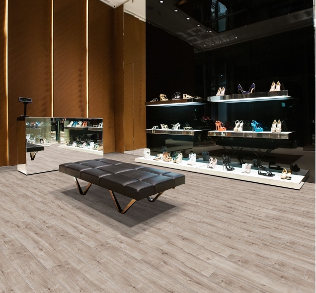 SPC ламинат "Royce" Sense Дуб Кааба 705 (1200*180*4 мм) — купить в Екатеринбурге