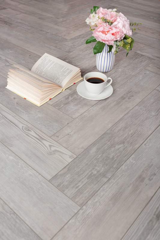 Замковая ПВХ плитка "Aberhof" Carmelita 1687 (615*123*5 мм) — купить в Екатеринбурге